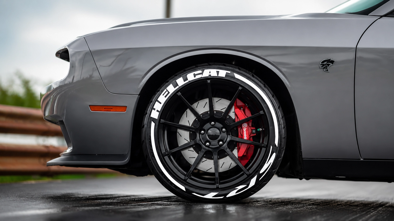 How to Get the Hellcat Sidewall Look